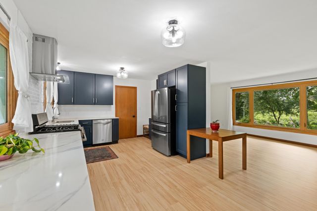 1426 Graham Court SE, Rochester, MN 55904