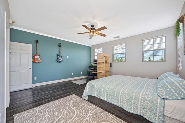 11021 International Dr, Rancho Cordova, CA 95670
