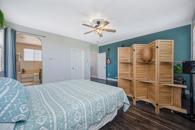 11021 International Dr, Rancho Cordova, CA 95670