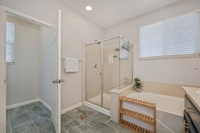 11021 International Dr, Rancho Cordova, CA 95670