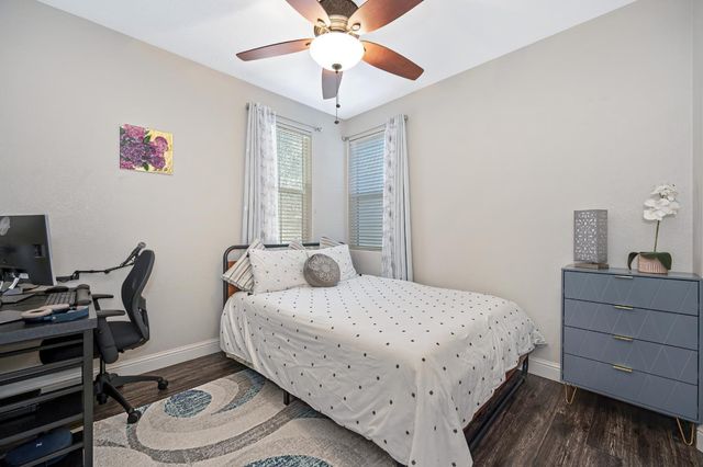 11021 International Dr, Rancho Cordova, CA 95670