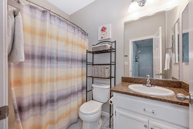 11021 International Dr, Rancho Cordova, CA 95670