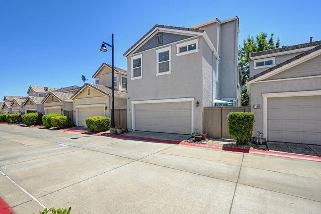 11021 International Dr, Rancho Cordova, CA 95670