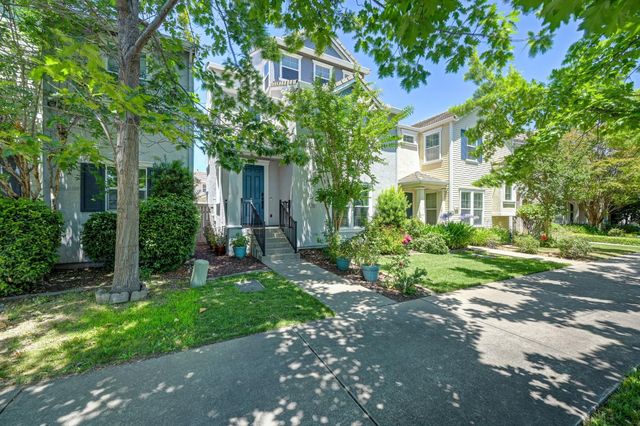 11021 International Dr, Rancho Cordova, CA 95670