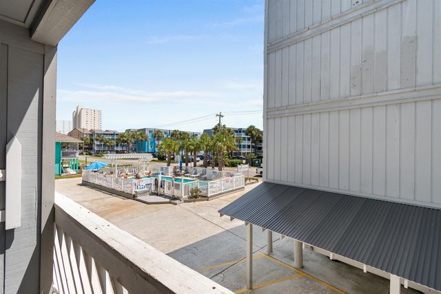 627 N Waccamaw Dr Unit 105B, Murrells Inlet, SC 29576