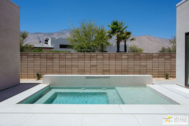 734 Nugget Lane, Palm Springs, CA 92262