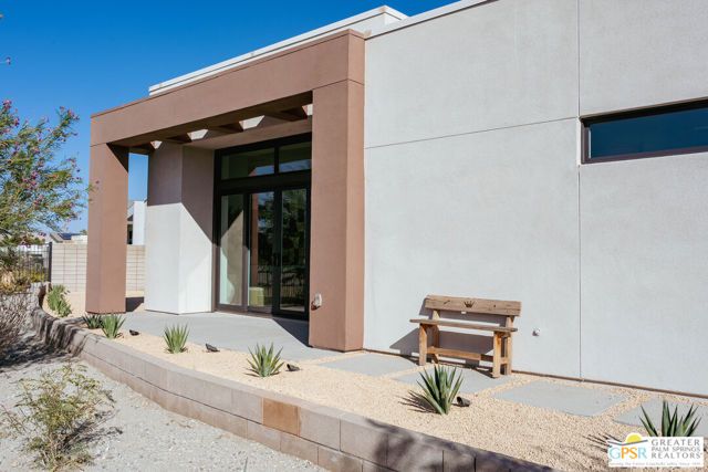 734 Nugget Lane, Palm Springs, CA 92262