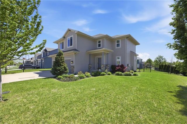 25095 W 148th Place, Olathe, KS 66061