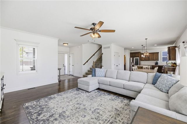 25095 W 148th Place, Olathe, KS 66061