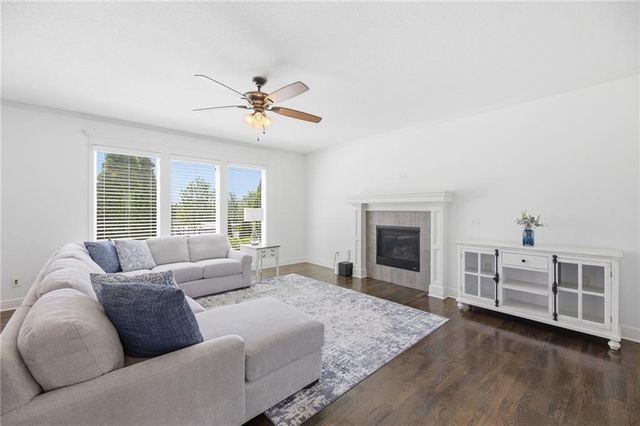 25095 W 148th Place, Olathe, KS 66061