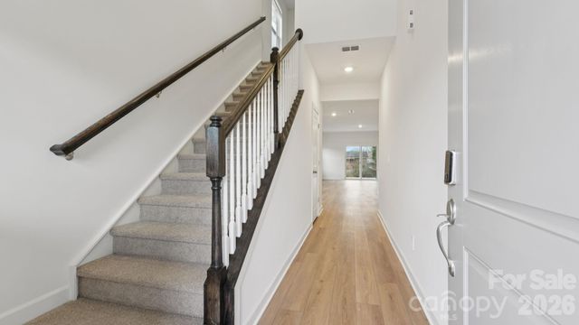 1273 30TH Street Lane NE, Conover, NC 28613