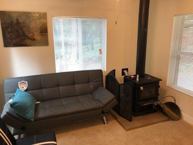 1833 Sams Ln, Pollock Pines, CA 95726