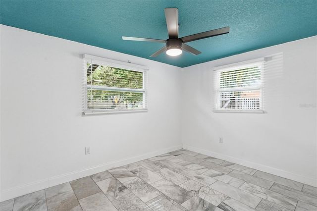 10060 56TH STREET N, Pinellas Park, FL 33782