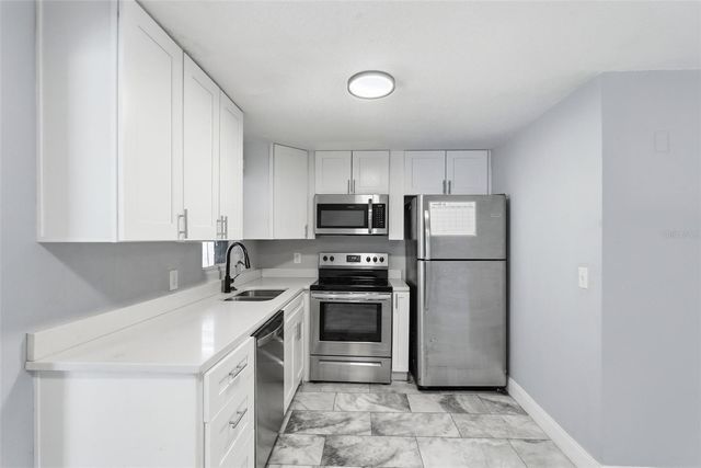 10060 56TH STREET N, Pinellas Park, FL 33782