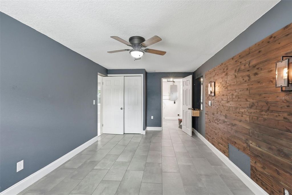 Image 12 of property listing at 10060 56TH STREET N, Pinellas Park, FL 33782