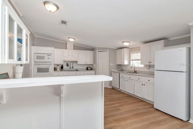 10404 HAWK COURT, Riverview, FL 33578