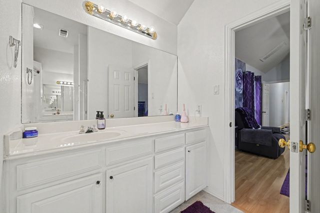 7925 Peregrine Trail, Arlington, TX 76001