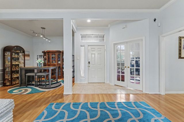 7925 Peregrine Trail, Arlington, TX 76001