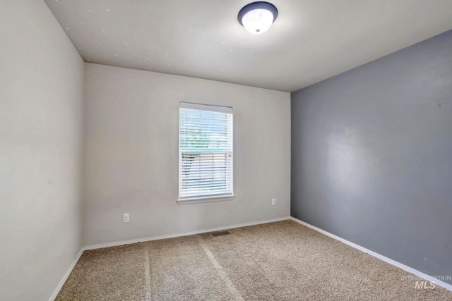 446 Noble St., Twin Falls, ID 83301