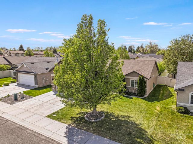 446 Noble St., Twin Falls, ID 83301