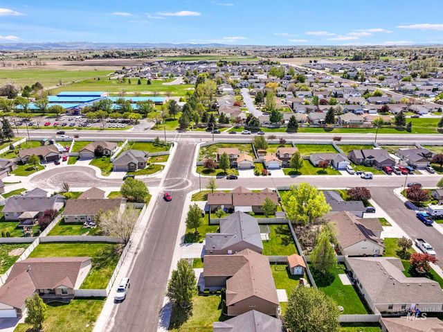 446 Noble St., Twin Falls, ID 83301