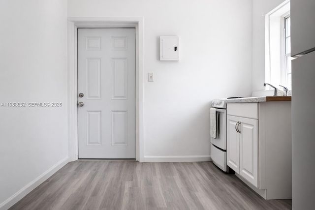 6250 NW Miami Pl 2, Miami, FL 33150