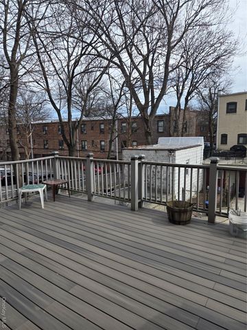 89-12 Rutledge Avenue, Glendale, NY 11385