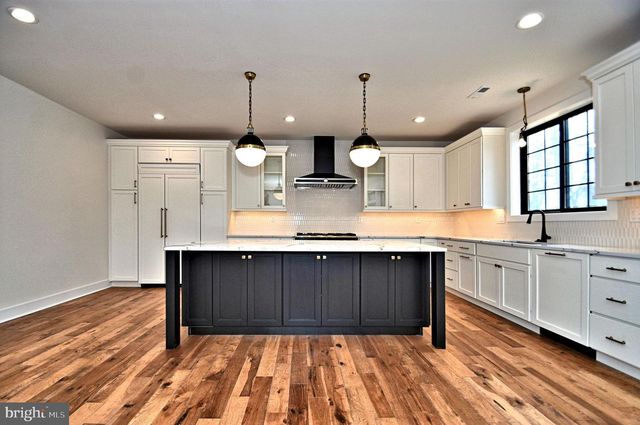 TRANSITION AT SPRING MILL, Conshohocken, PA 19428