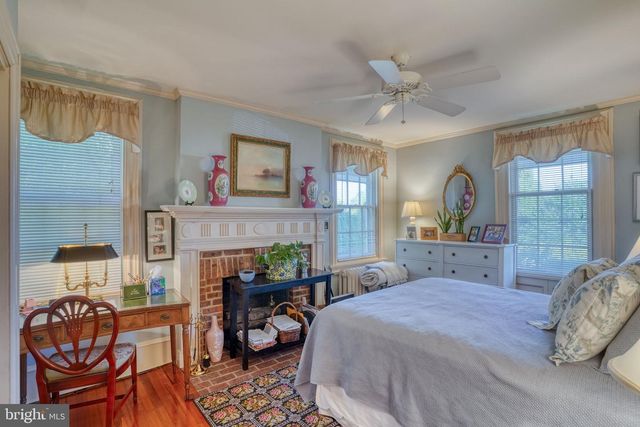 112 THE STRAND, New Castle, DE 19720