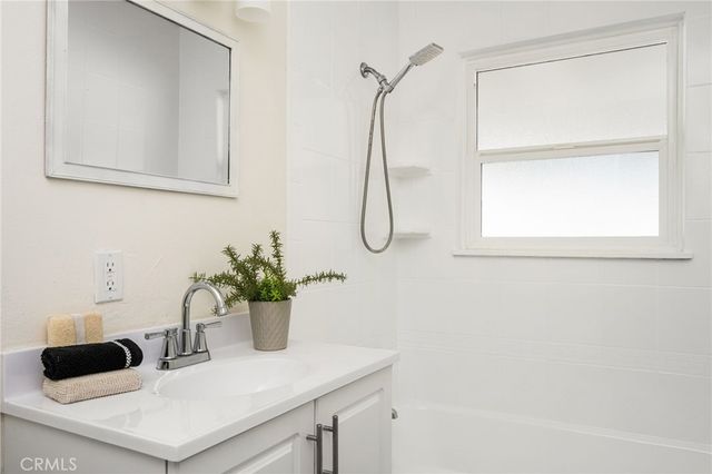 628 S Helena Street, Anaheim, CA 92805