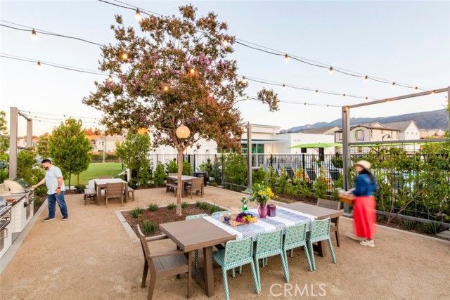 2561 Sprout Lane, Corona, CA 92883