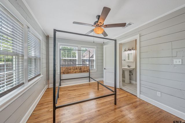 434 S Vine Ave., Tyler, TX 75702