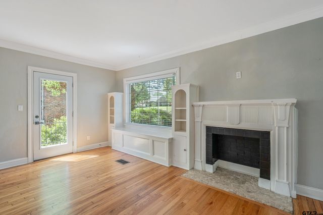 434 S Vine Ave., Tyler, TX 75702