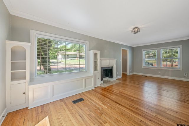 434 S Vine Ave., Tyler, TX 75702