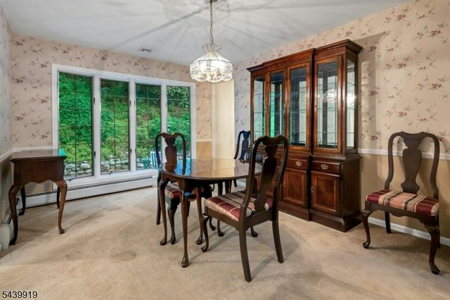 50 Rockledge Rd, Montville Twp., NJ 07045