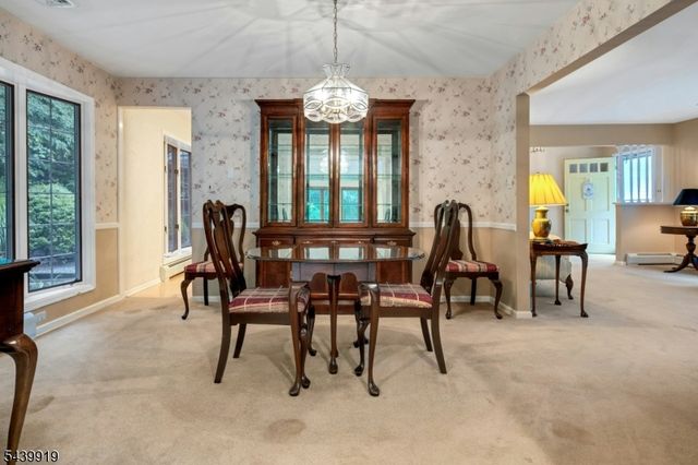 50 Rockledge Rd, Montville Twp., NJ 07045