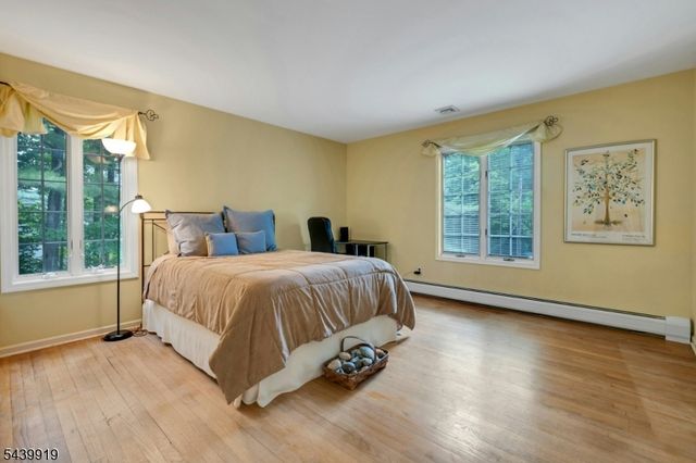 50 Rockledge Rd, Montville Twp., NJ 07045