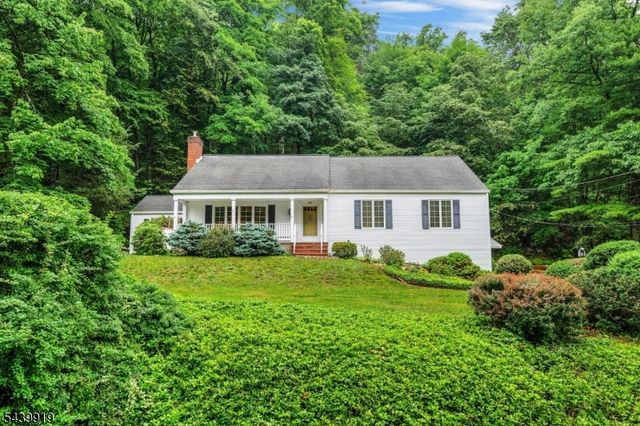 50 Rockledge Rd, Montville Twp., NJ 07045