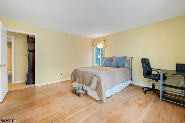 50 Rockledge Rd, Montville Twp., NJ 07045