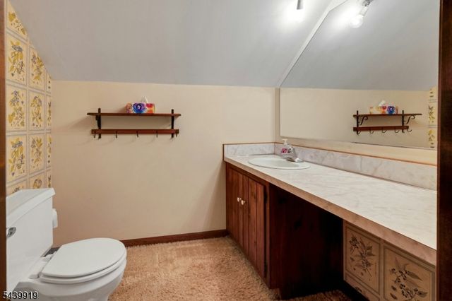 50 Rockledge Rd, Montville Twp., NJ 07045