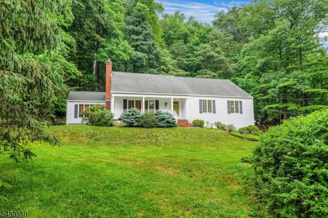 50 Rockledge Rd, Montville Twp., NJ 07045