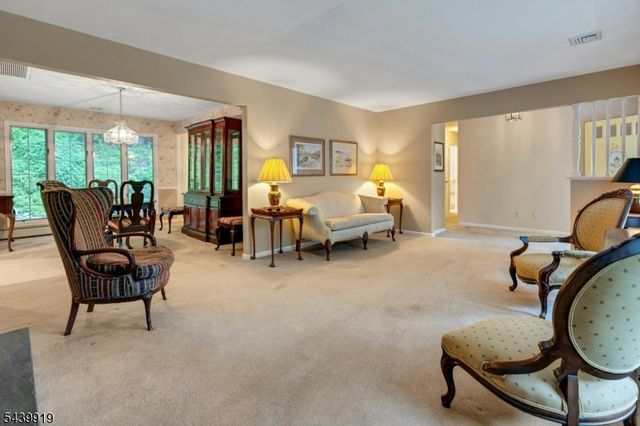 50 Rockledge Rd, Montville Twp., NJ 07045