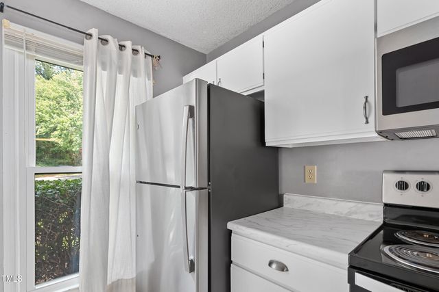 15 Quintin Place, Durham, NC 27705