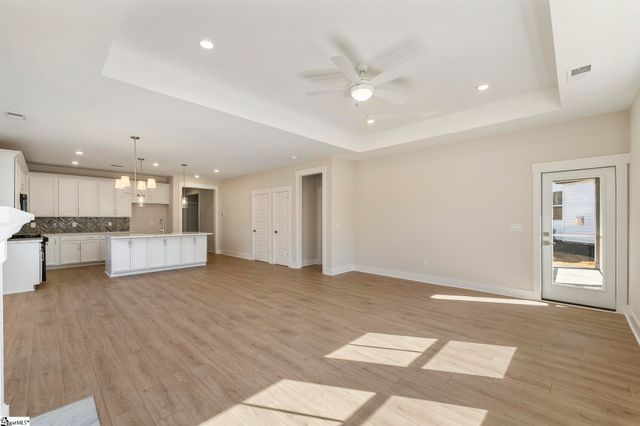 100 Saratoga Oaks Street, Williamston, SC 29697