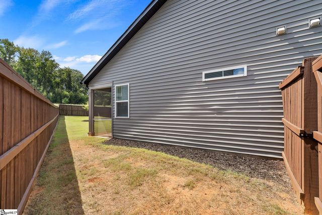100 Saratoga Oak Street, Williamston, SC 29697