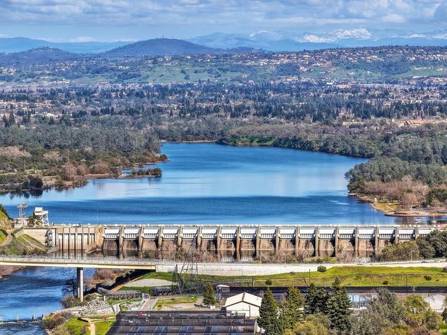 2046 Texas Bar Ct, Gold River, CA 95670