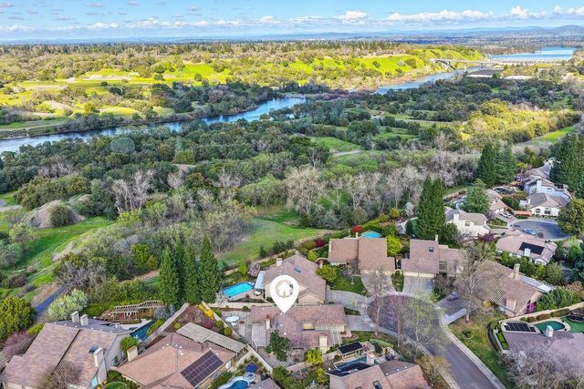 2046 Texas Bar Ct, Gold River, CA 95670