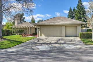 2046 Texas Bar Ct, Gold River, CA 95670