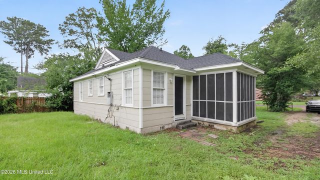 4894 Sheridan Drive, Jackson, MS 39206