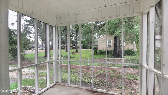 4894 Sheridan Drive, Jackson, MS 39206